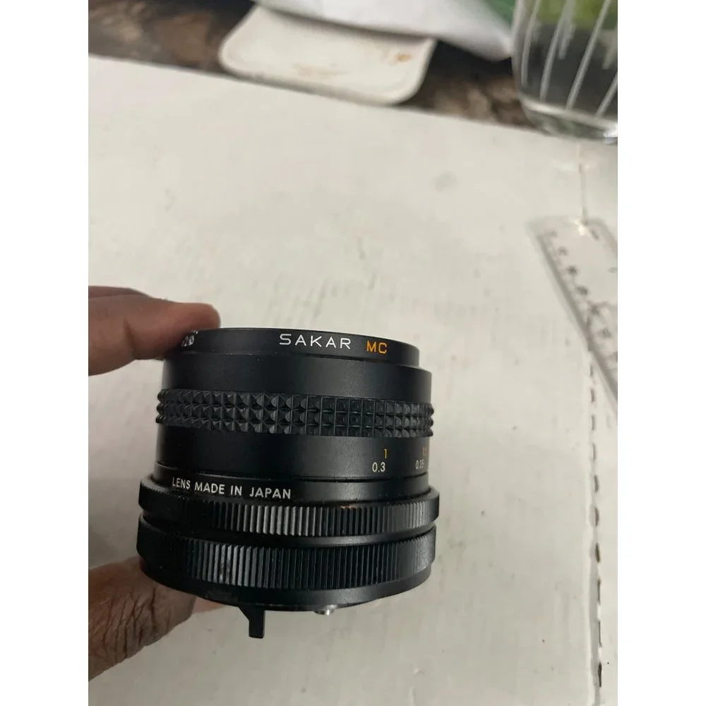Sakar MC lens 1:2:8 28 mm